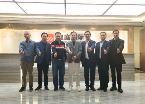 77���� �C ȫ����ȫ����̬�ȵ���������ֱ��ƽ̨